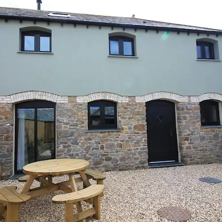Apartment Swallows Nest Bude